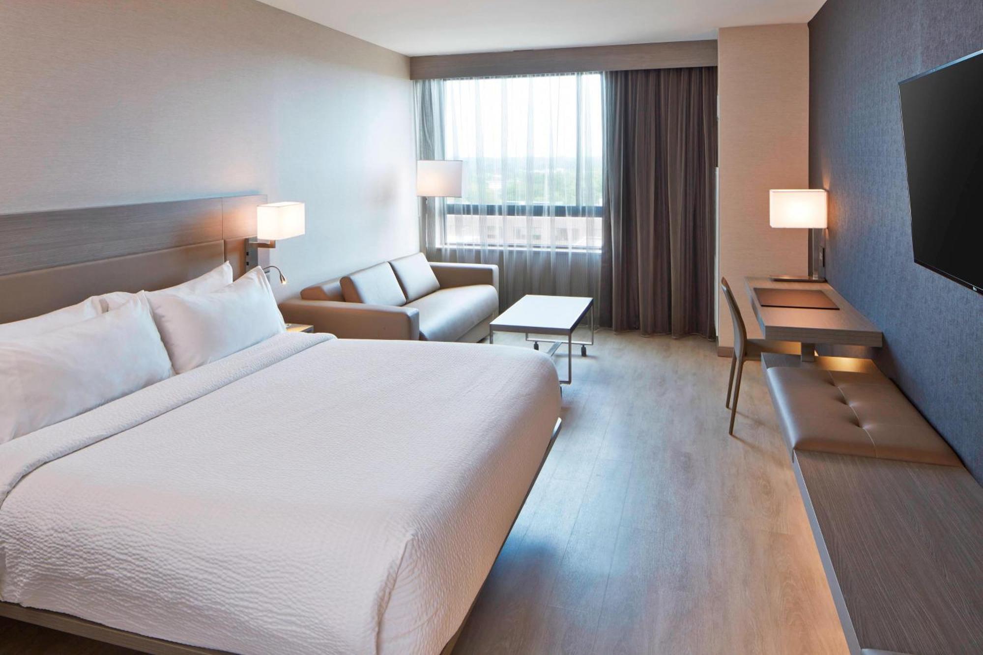 Ac Hotel By Marriott Des Moines East Village Zewnętrze zdjęcie